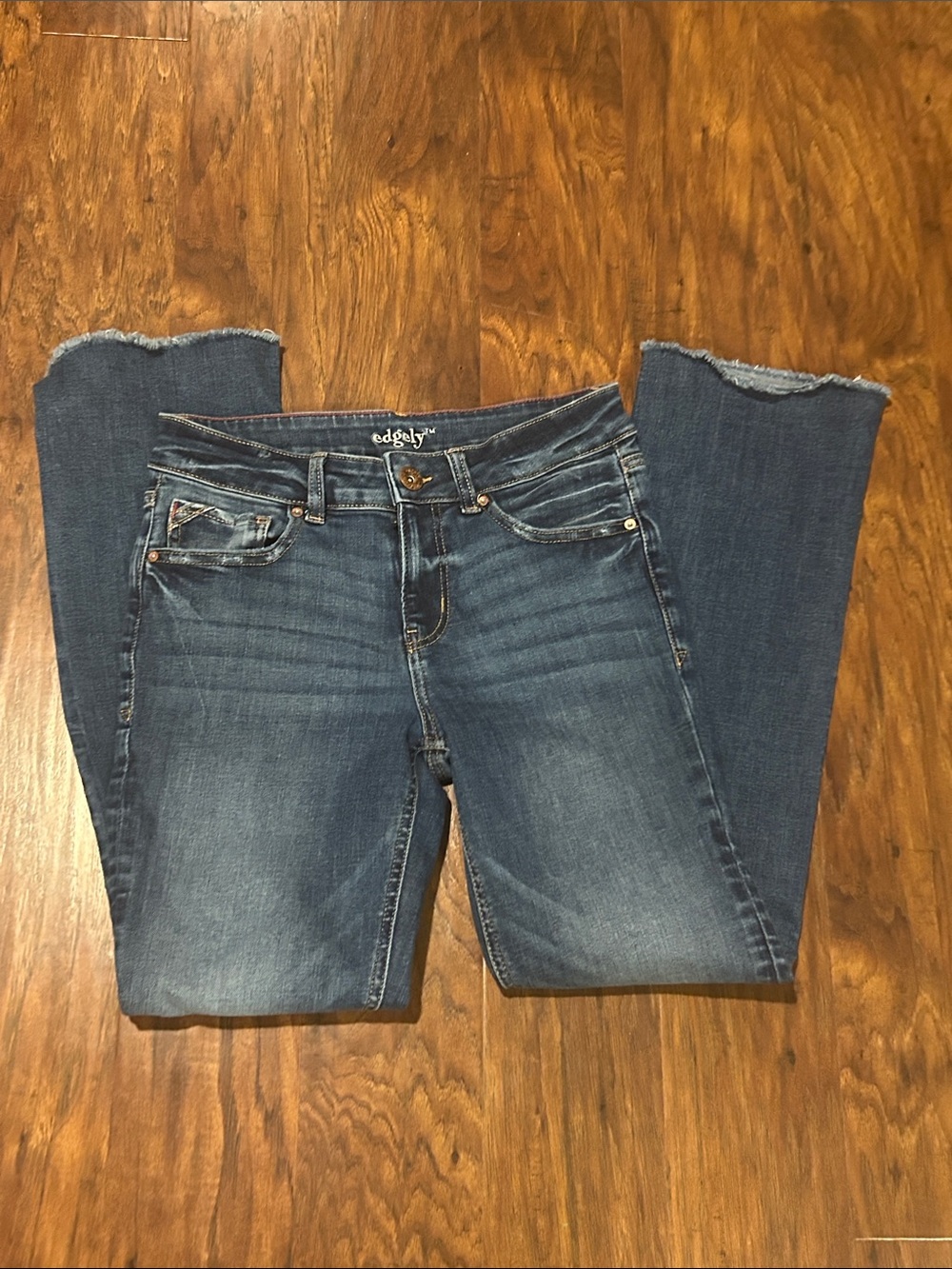 Mid Rise Dark Blue Women's Jeans with Raw Hem Sz 6 short